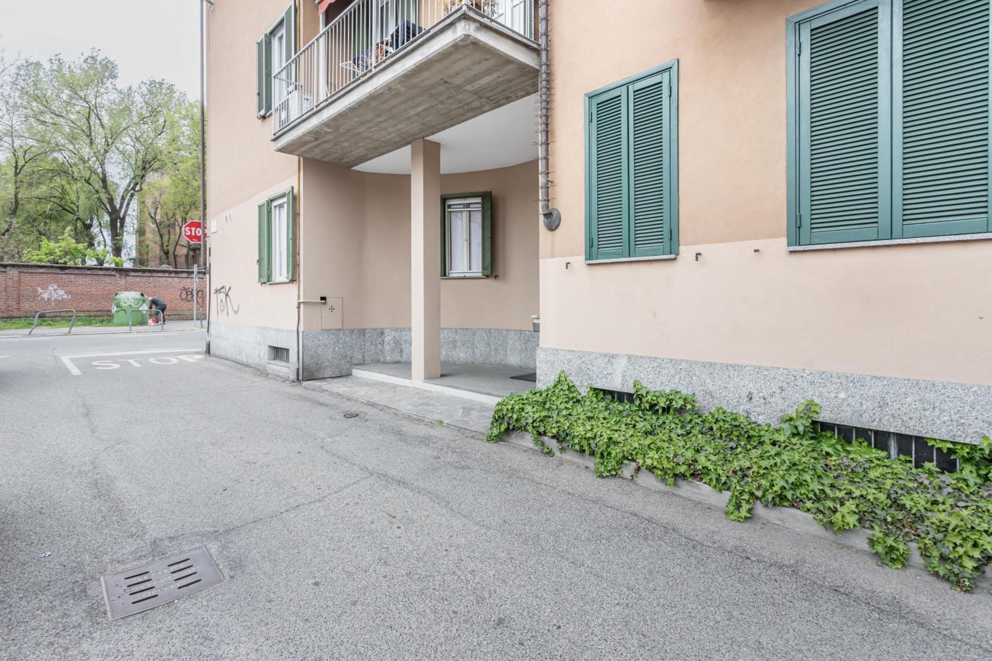 Casa Fiordaliso - Pavia City - By Host4U Apartman Kültér fotó